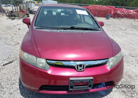 2008 Honda Civic Lx из США, поврежденный, VIN 1HGFA16518L108705